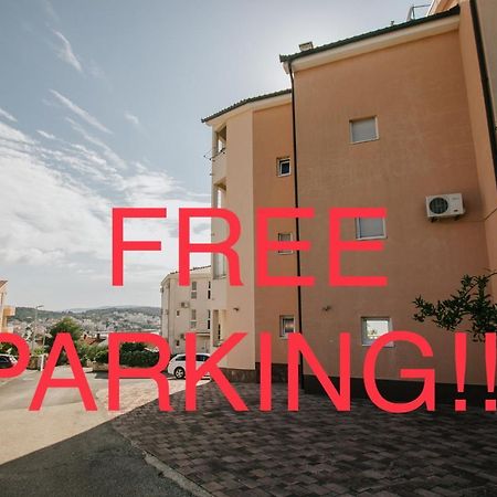 Apartman Sunny Apartment Trogir Ngoại thất bức ảnh