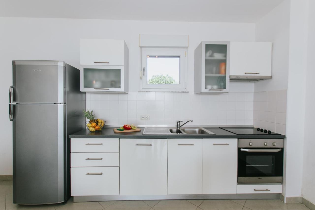 Apartman Sunny Apartment Trogir Ngoại thất bức ảnh