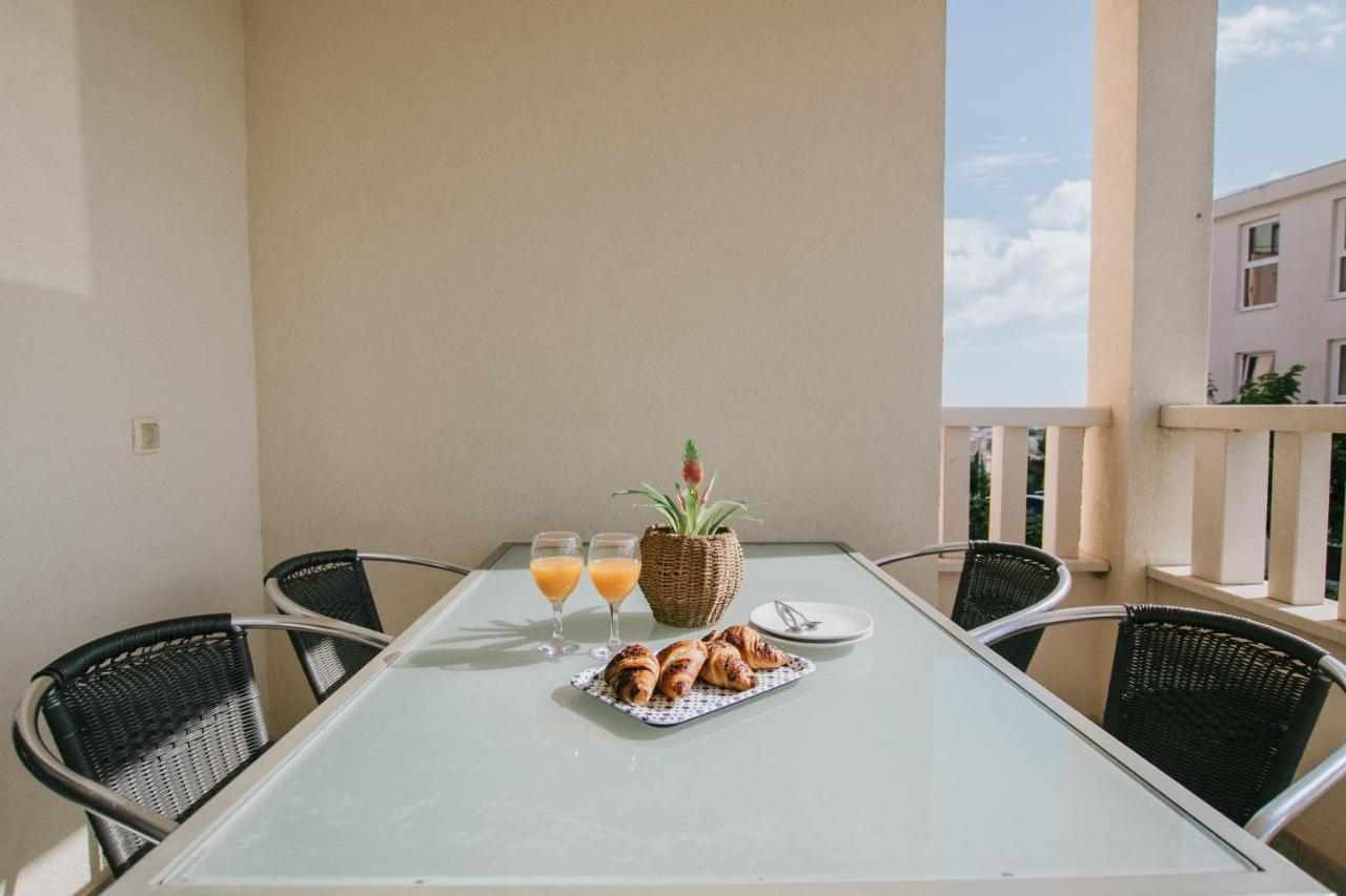 Apartman Sunny Apartment Trogir Ngoại thất bức ảnh