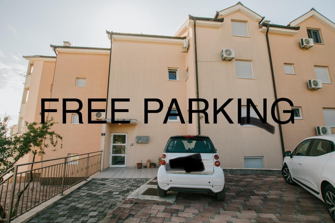 Apartman Sunny Apartment Trogir Ngoại thất bức ảnh